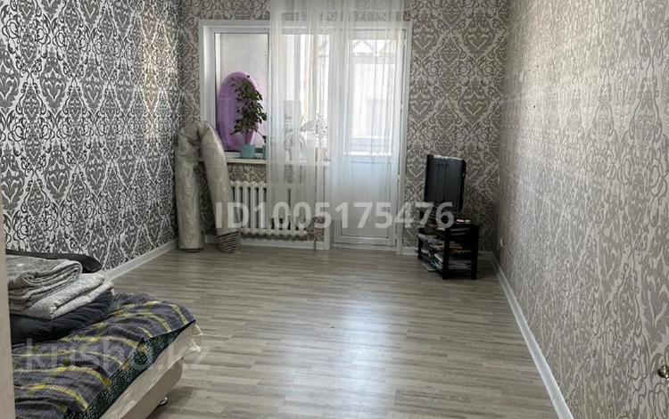 2-бөлмелі пәтер · 54 м² · 3/18 қабат, Абая 21 — Женис, бағасы: 290 000 ₸ в Астане, Сарыарка р-н — фото 2