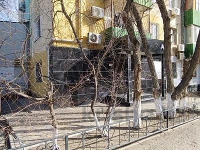 Свободное назначение, офисы, магазины и бутики, склады, азс, автосервисы и автомойки, общепит, салоны красоты, медцентры и аптеки, образование, развлечения · 37 м² за 26.5 млн ₸ в Атырау, мкр Центральный