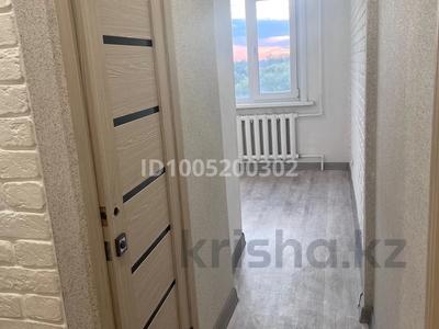 2-комнатная квартира · 44 м² · 4/5 этаж, 1-й квартал, 1-й квартал, 2 квартал 32 — 2 квартал и Каретная улица за 13 млн ₸ в Караганде, Алихана Бокейханова р-н