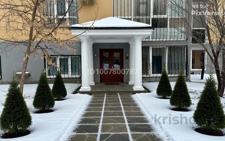 Свободное назначение, офисы, магазины и бутики, общепит, салоны красоты, медцентры и аптеки, образование, развлечения · 43.7 м² за 19.2 млн 〒 в Караганде, Казыбек би р-н — фото 24