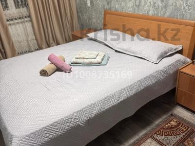 2-комнатная квартира · 48 м² · 1/5 этаж, Майкудук, 19й микрорайон 52 — На против ТД Фелида за 2 000 〒 в Караганде, Алихана Бокейханова р-н