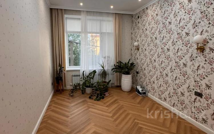 2-бөлмелі пәтер · 84.9 м² · 2/3 қабат, Ильяса Есенберлина, бағасы: 36.5 млн ₸ в Уральске — фото 2