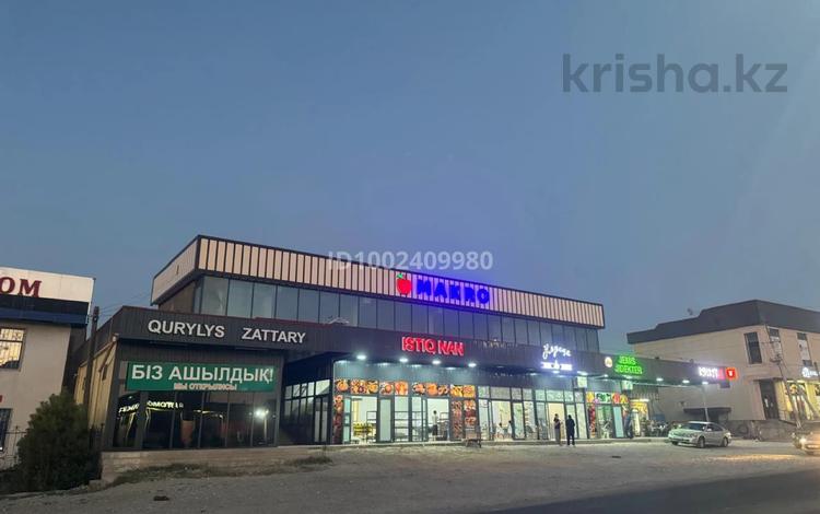 Свободное назначение, офисы, магазины и бутики, склады, азс, автосервисы и автомойки, общепит, салоны красоты, сельское хозяйство, бани, гостиницы и зоны отдыха, фитнес и спорт, медцентры и аптеки, образование, развлечения, конференц-залы, кабинеты и рабочие места, студии · 450 м² за 150 000 〒 в Аксукенте — фото 2
