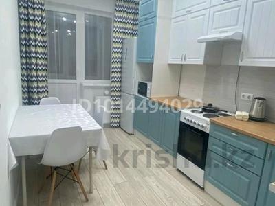 1-бөлмелі пәтер · 37.4 м² · 8/22 қабат, Роза Багланова 6/3 — Толе би—Туран, бағасы: 27.9 млн ₸ в Астане, Нура р-н