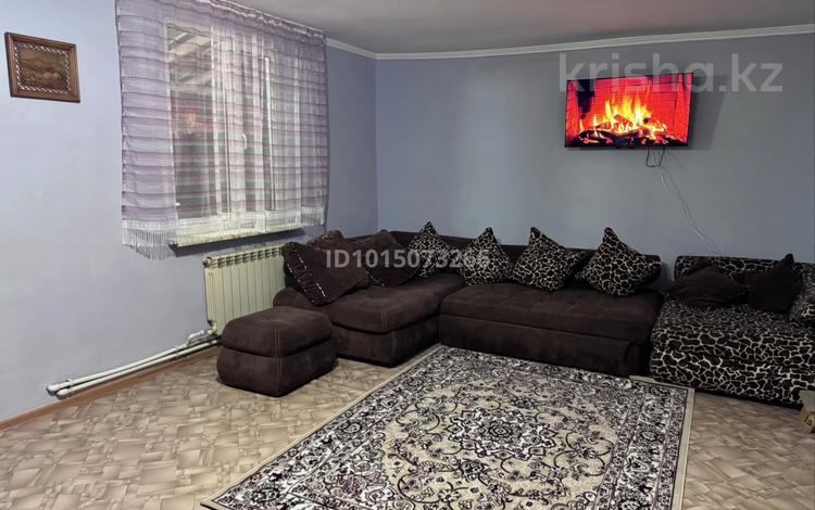 Отдельный дом · 3 комнаты · 70 м² · 4 сот., Бурхан 28 — Сейфуллина-Рыскулова за 40 млн ₸ в Алматы, Жетысуский р-н — фото 2