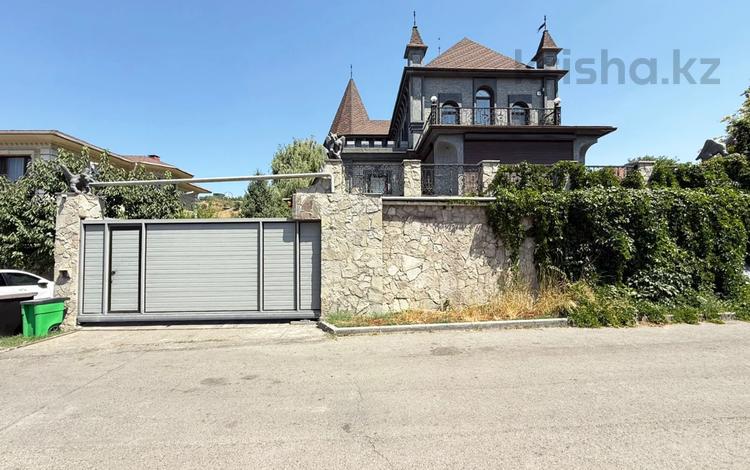 Отдельный дом · 6 комнат · 486.7 м² · 8 сот., мкр Коктобе, Жанибекова — Омаровой за 760 млн 〒 в Алматы, Медеуский р-н — фото 2