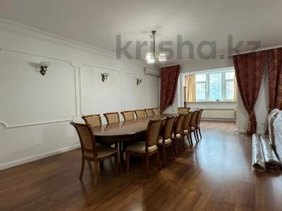 3-комнатная квартира · 181.7 м² · 2/7 этаж, мкр. Алтын орда, молдагулова за 68 млн 〒 в Актобе