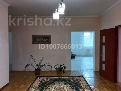 Отдельный дом · 5 комнат · 195 м² · 10 сот., Алтын орда 29 за 28 млн 〒 в Улане