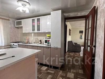 Отдельный дом · 3 комнаты · 60 м² · 6 сот., Богдана Хмельницкого 21 за 21.7 млн 〒 в Усть-Каменогорске