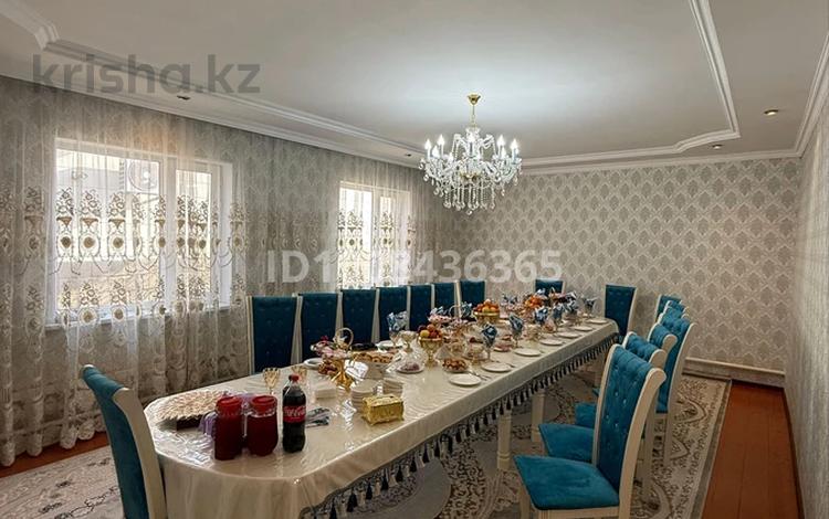 Жеке үй · 6 бөлме · 207 м² · 8 жүзд., мкр Самал-3, Мкр Самал-3 ул.Алтынбастау 56 — Алпамыс батыр пересечения, бағасы: 70 млн ₸ в Шымкенте, Абайский р-н — фото 2