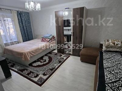 1-комнатная квартира · 36 м² · 3/5 этаж, Паримбетова 2 — Жд вокзал за 15 000 ₸ в 