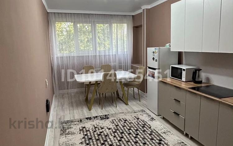 1-комнатная квартира · 39 м² · 5/5 этаж, мкр Орбита-3, Торайгырова 47 за 28 млн ₸ в Алматы, Бостандыкский р-н — фото 2