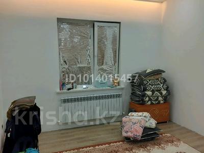 Жеке үй · 4 бөлме · 191.4 м² · 10.23 жүзд., Абая 83 — Возле школы 69, бағасы: 47 млн ₸ в Актобе, жилой массив Жанаконыс