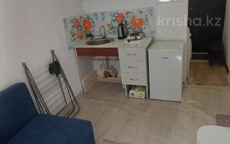 1-бөлмелі пәтер · 13.7 м² · 1/4 қабат, №5 ш/а., бағасы: 11 млн ₸ в Алматы, Ауэзовский р-н — фото 2