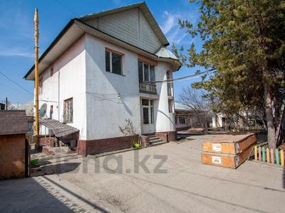 Отдельный дом · 5 комнат · 160 м² · 11 сот., мкр Алгабас, Бесбатыр 2 за 118 млн ₸ в Алматы, Алатауский р-н