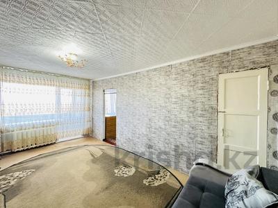 2-комнатная квартира · 45 м² · 3/5 этаж, Абая 62 за 7.5 млн 〒 в Шахтинске