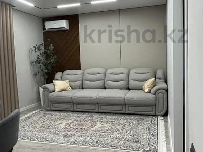 3-комнатная квартира · 72 м² · 8/10 этаж, Базвая 4/7 за 41 млн ₸ в Усть-Каменогорске