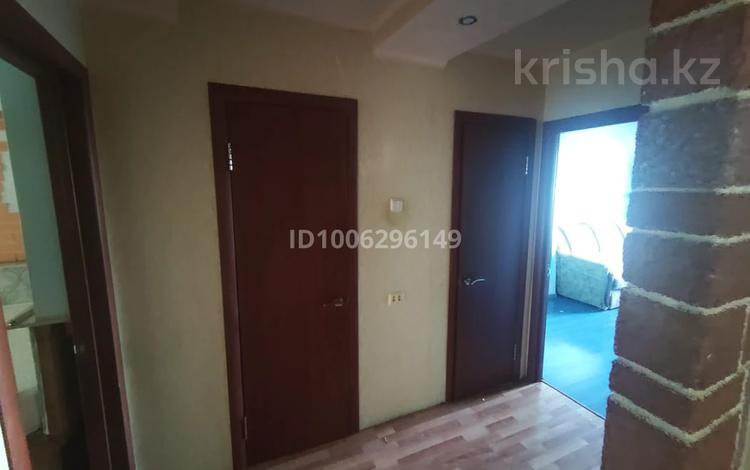 3-бөлмелі пәтер · 67 м² · 9/9 қабат, Назарбаева 93, бағасы: 26 млн ₸ в Павлодаре — фото 2