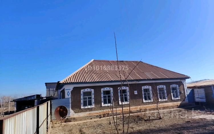 Жеке үй · 4 бөлме · 120 м² · 160 жүзд., Алтаев 31 — Мұқыры ауылы, Алтаев көшесінде, бағасы: 10 млн ₸ в Балпыке Би — фото 2