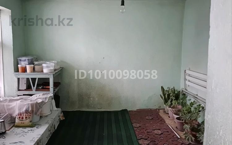 Жеке үй · 4 бөлме · 800 м² · 8 жүзд., ЖМ Сайрам 28 — Ясауи ленин, бағасы: 35 млн ₸ в Шымкенте, Каратауский р-н — фото 2