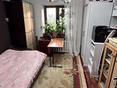 3-комнатная квартира, 72 м², 3/5 этаж, мкр Жетысу-4 за 43.7 млн 〒 в Алматы, Ауэзовский р-н