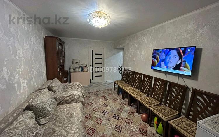 3-бөлмелі пәтер · 59 м² · 2/5 қабат, Конаева 6, бағасы: 19.3 млн ₸ в Талдыкоргане, мкр Самал — фото 2