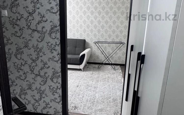 2-комнатная квартира · 47 м² · 3/5 этаж, 3 микрорайон 4 — Три аллеи за 20 000 ₸ в Конаеве — фото 10