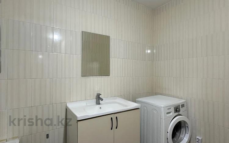 3-бөлмелі пәтер · 95 м² · 2/10 қабат, 12 микрорайон, бағасы: 26 млн ₸ в Актобе — фото 2