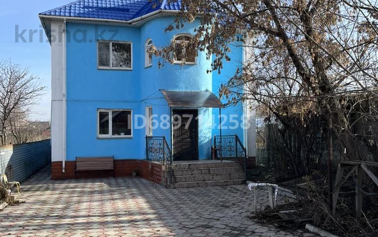 Отдельный дом • 5 комнат • 260 м² • 6 сот., Кунаева 35а — Азербаева за 90 млн 〒 в Абае — фото 2