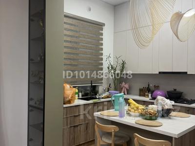 Отдельный дом · 4 комнаты · 115 м² · 4.5 сот., мкр Калкаман-2 — Между Кунаева и Шаляпина за 1.6 млн ₸ в Алматы, Наурызбайский р-н