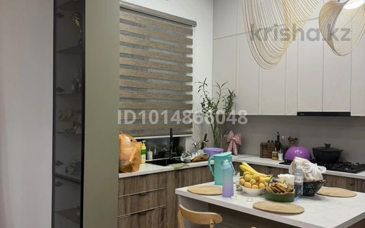 Отдельный дом · 4 комнаты · 115 м² · 4.5 сот., мкр Калкаман-2 — Между Кунаева и Шаляпина за 1.6 млн ₸ в Алматы, Наурызбайский р-н — фото 2