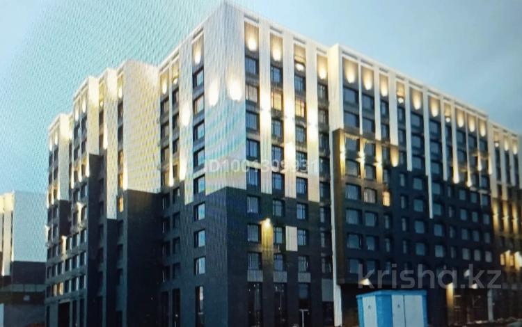 3-комнатная квартира · 83.7 м² · 8/9 этаж, Азербаева 5\1 — Нажмединова за 53 млн 〒 в Астане, Сарайшык р-н — фото 2