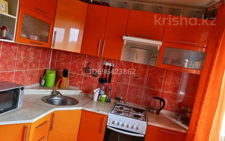 2-комнатная квартира · 51.2 м² · 4/9 этаж, 8 микрорайон 140 — Шашлычный двор за 13 млн ₸ в Темиртау — фото 2