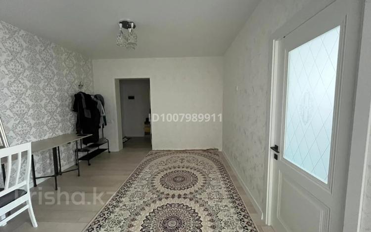 2-бөлмелі пәтер · 46.4 м² · 8/9 қабат, Райымбек батыра, бағасы: 35.5 млн ₸ в  — фото 2