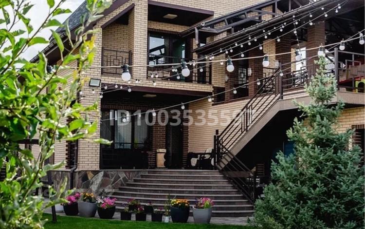 Отдельный дом · 7 комнат · 285.8 м² · 10 сот., мкр Нур Алатау — улица 8 за 275 млн 〒 в Алматы, Бостандыкский р-н — фото 2