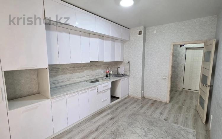 2-бөлмелі пәтер · 60.5 м² · 2/9 қабат, Береке микрорайон 60, бағасы: 29 млн ₸ в Костанае — фото 9