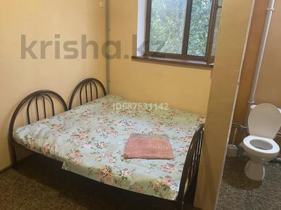 6 комнат · 180 м² · 2 этаж, Алдиярова 7/2 — Алдиярова за 3 000 ₸ в Шымкенте, Аль-Фарабийский р-н