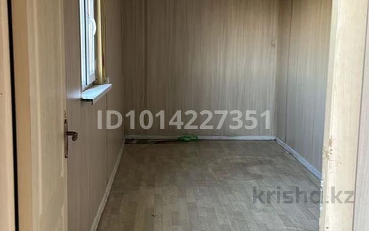 Офисы, кабинеты и рабочие места · 50 м² за 30 000 ₸ в Актау, 23-й мкр — фото 16