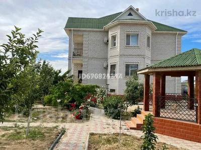 Жеке үй · 6 бөлме · 380 м² · 30 жүзд., Досаев 272 — Мектеп, бағасы: 80 млн ₸ в 
