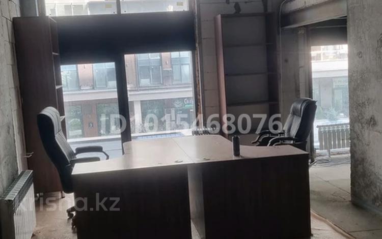 3-бөлмелі пәтер · 107 м² · 2/14 қабат, Утепова 31, бағасы: 72 млн ₸ в Алматы, Бостандыкский р-н — фото 2