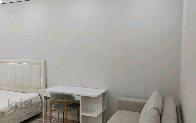 1-бөлмелі пәтер · 41 м² · 2/9 қабат, мкр Аксай-2, бағасы: 270 000 ₸ в Алматы, Ауэзовский р-н — фото 2