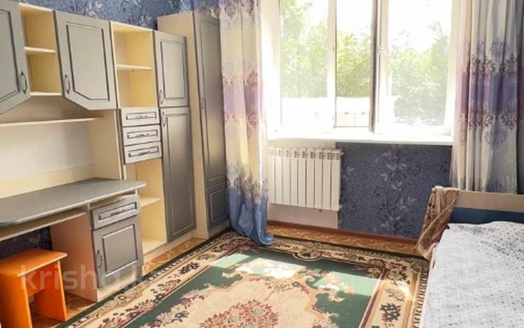 3-комнатная квартира · 65 м² · 2/5 этаж, Габдуллина — Байтурсынова за 65 млн ₸ в Алматы, Бостандыкский р-н — фото 4