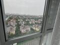 2-комнатная квартира, 70 м², 11/12 этаж помесячно, Бокейханова за 260 000 〒 в Астане, Есильский р-н — фото 2