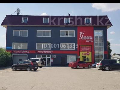 Свободное назначение, офисы, магазины и бутики, склады, салоны красоты, фитнес и спорт, образование, развлечения, конференц-залы, кабинеты и рабочие места · 500 м² за 350 000 〒 в Актобе, мкр. Алтын орда