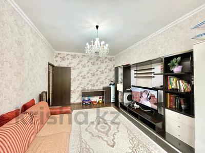 2-комнатная квартира, 56 м², 5/5 этаж, мкр Тастак-2 26 за 30.5 млн 〒 в Алматы, Алмалинский р-н