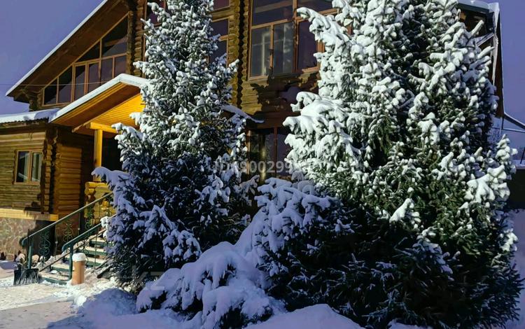 Дом · 7 комнат · 350 м², Мичурина 36А за 170 000 〒 в  — фото 51