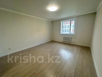 2-бөлмелі пәтер, 65.8 м², 5/9 қабат, Кумисбекова 9/1, бағасы: 28.5 млн 〒 в Астане, Сарайшык р-н