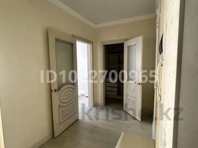 Пәтерлер в Актюбинской обл.: 1-бөлмелі пәтер · 46.7 м² · 4/5 қабат, мкр. Алтын орда, Батыс 2 — Мангилик ел халел досмухамедова, бағасы: 150 000 〒 1-бөлмелі пәтер · 46.7 м² · 4/5 қабат, мкр. Алтын орда, Батыс 2 — Мангилик ел халел досмухамедова, бағасы: 150 000 〒 в Актобе