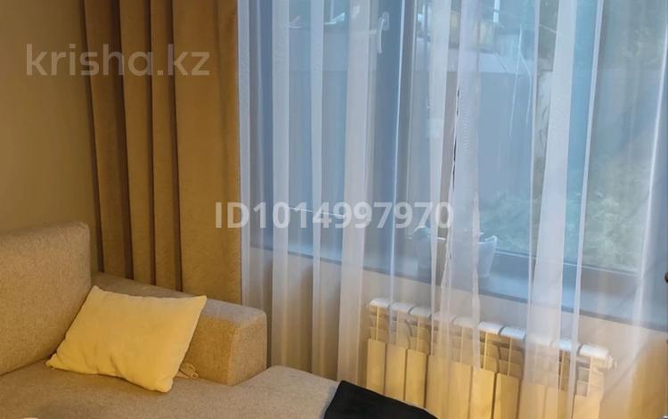 2-комнатная квартира · 50 м² · 1 этаж, Айтиева — Кабанбай Батыра за 300 000 ₸ в Алматы, Алмалинский р-н — фото 2