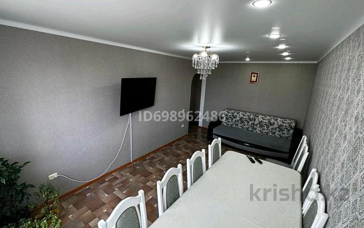 3-бөлмелі пәтер · 63.5 м² · 6/9 қабат, мкр Кунаева 16, бағасы: 23 млн 〒 в Уральске, мкр Кунаева — фото 2